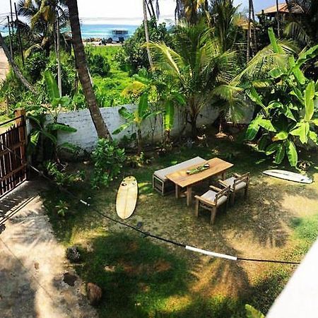 Marshmallow Homestay Ahangama Esterno foto