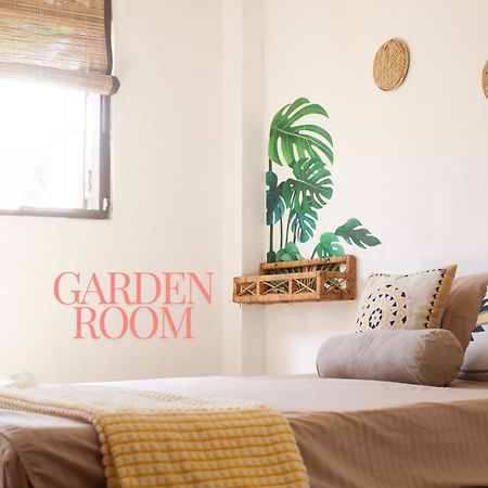 Marshmallow Homestay Ahangama Esterno foto