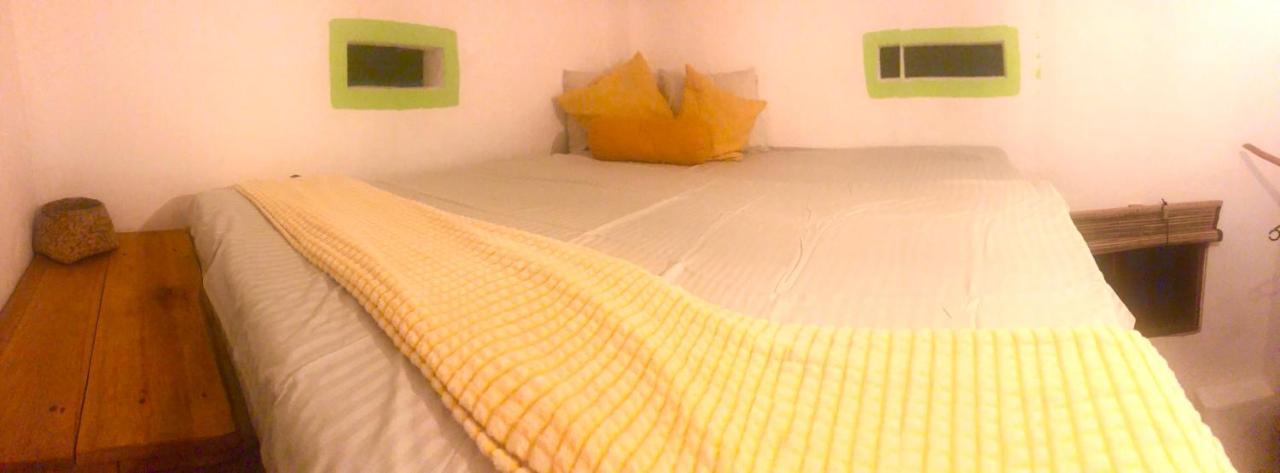Marshmallow Homestay Ahangama Esterno foto