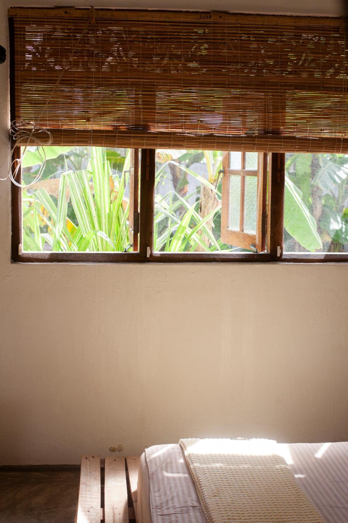 Marshmallow Homestay Ahangama Esterno foto
